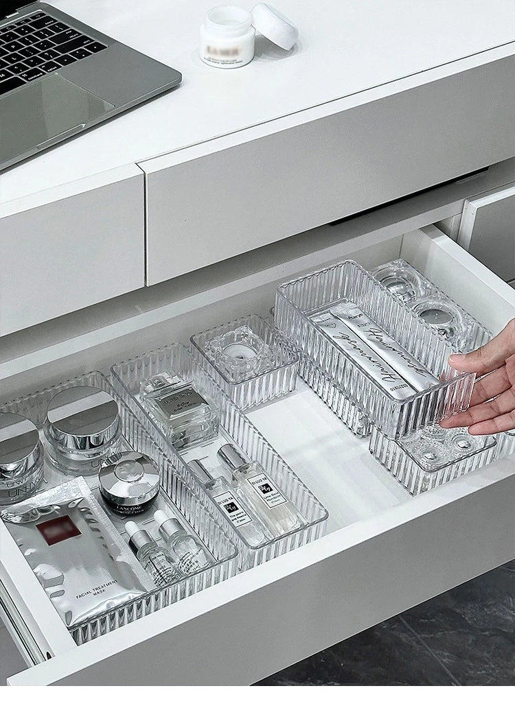 Stackable Acrylic Drawer Organiser Trays – 4 Sizes, Clear Makeup & Vanity Storage